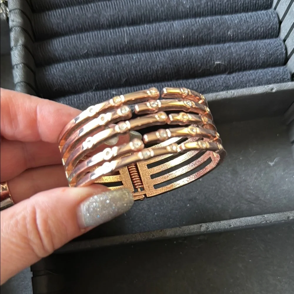 Elegant Copper / gold Bracelet